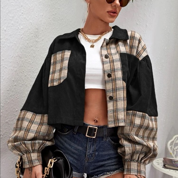 🌻2/$25 SHEIN ⋆ Cropped Jacket - Picture 1 of 2